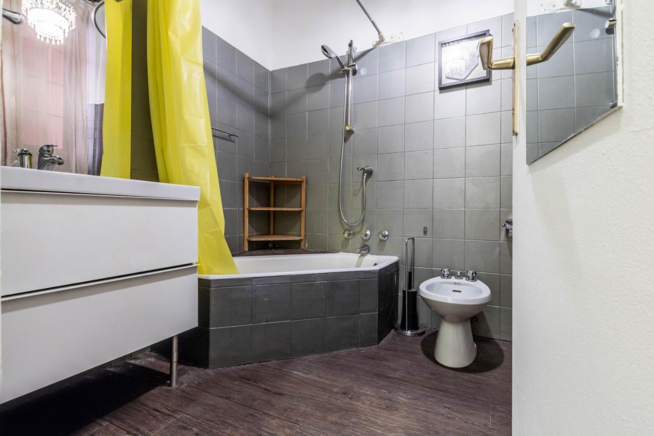 Апартаменти Joivy Splendid Flat In Perfect Centre Мілан Екстер'єр фото